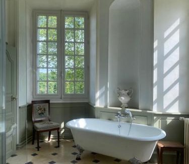 Nouic Lit Et Petit-Déjeuner | Chateau du Fraisse