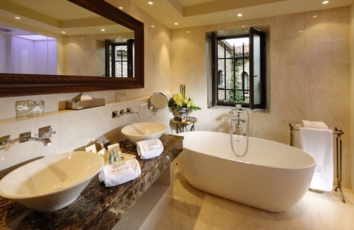 Old Town Hôtel | Chateau Eza