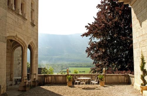 Serrieres-en-Chautagne Maison | Chateau in France with Pool and Views, cleaning included