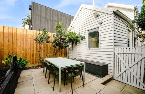 Prahran Maison | 'Chateau York' - Relaxed Prahran Family Home