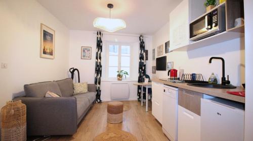 Verdun Appartement | CHATEL - Centre Ville - 1 Lits - Canapé convertible - Chambre communicante - Parking Proche - Géré par PrestaZen'Services