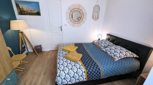 Verdun Appartement | CHATEL - Centre Ville - 1 Lits - Canapé convertible - Chambre communicante - Parking Proche - Géré par PrestaZen'Services