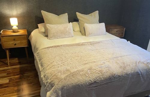 Hamilton Appartement | Chatelherault holiday let
