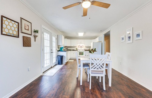 Chatom Maison | Chatom Retreat w/ Furnished Deck & Wooded Views!