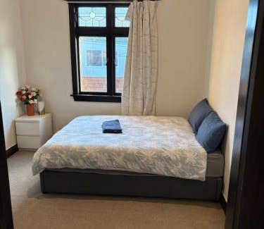 Auckland Maison | Cheap Guesthouse in New Lynn