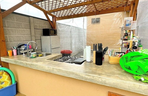 Jaco Maison | Cheap Hotel in Jaco Kitchen+Pool+Gym+Pickleball