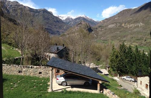 Villanova Maison | CHECK-IN CASAS Borda Blaner