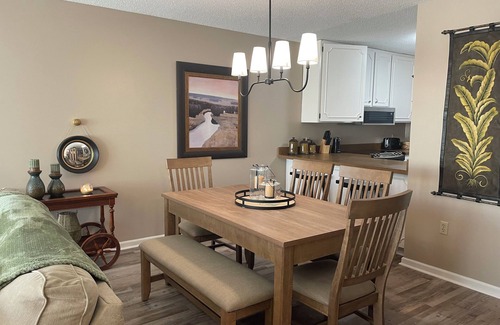Fairfield Bay Copropriété | 99.00 rate through May 22, 2025
