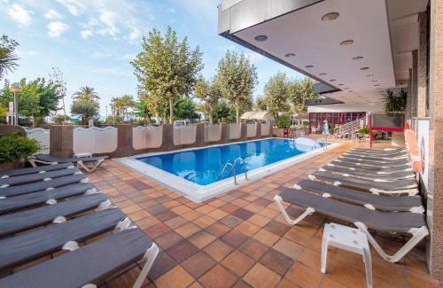 Calella Hôtel | Checkin Garbí