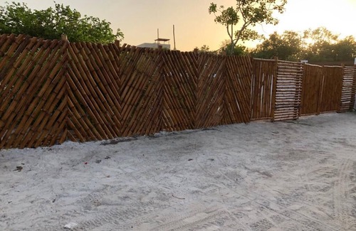 Downtown Holbox Villa | Cheerful 1 bedroom house w/ pool and much more!