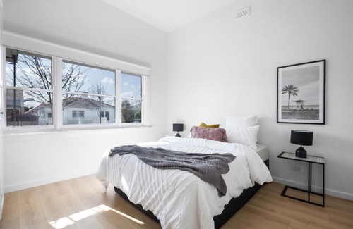 Moonee Ponds Appartement | Cheerful 2-Bedroom Home in Moonee Ponds