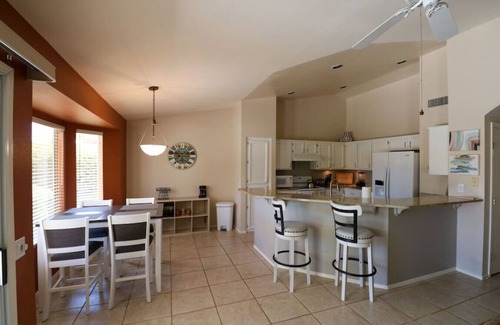 Saddlebrooke Maison | Cheerful 2 Bedroom, Stunning Mountain Views 55+