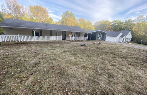 Hernando Maison | Cheerful 3 Bedroom House With Fireplace and Game Room!