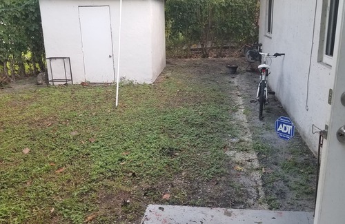 North Lauderdale Maison | Cheerful 3 BR 15 minutes from the beach.
