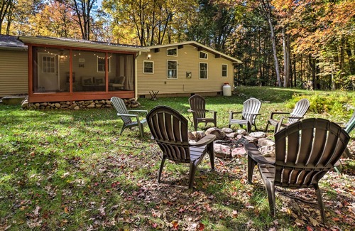 Jim Thorpe Cabine | Cheerful Cabin ~ 15 Mi to Jack Frost Ski Area