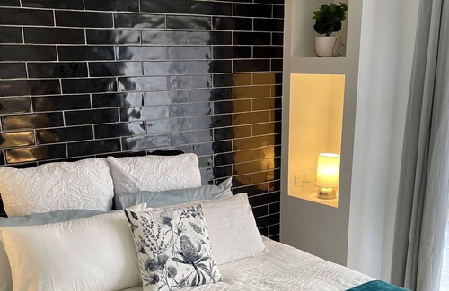 Cranbourne West Maison | Cheerful Cranbourne Home