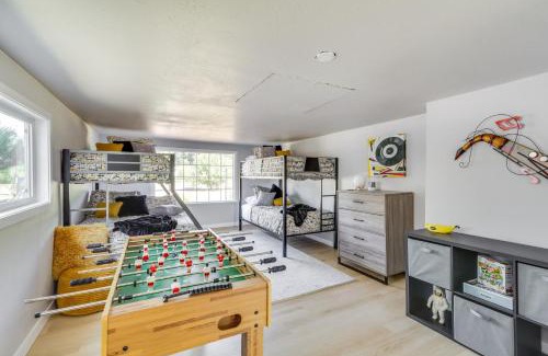 Centralia - Chehalis Maison | Chehalis Getaway with Golf Course View and Fire Pit!