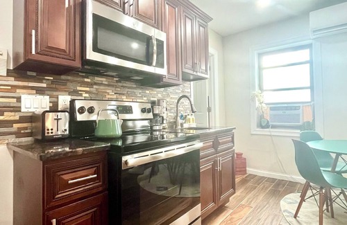 Chelsea Appartement | Chelsea Concrete Jungle House - Spacious 1 bedroom - Sleeps 4