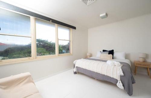 Chelsea Maison | ChelseaVue - Designer Beachside Townhouse Retreat