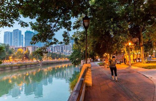 Chengdu City Centre Appartement | ChengDu WuHou·Jiuyan Bridge· Locals Apartment 00128280