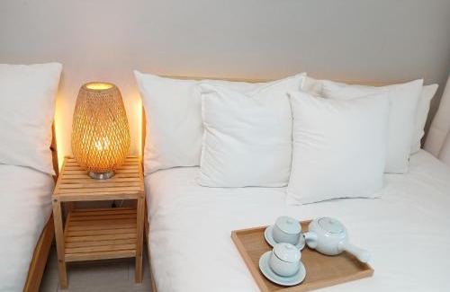 Gangnam Villa | Cheongdam Station Anuk House