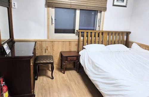 Cheongdo Maison | Cheongdo Peach Blossom Private Pension