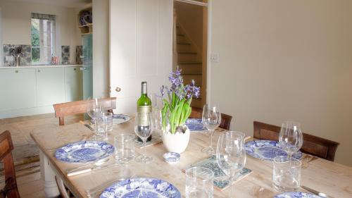 Coberley Maison | Chequers Cottage