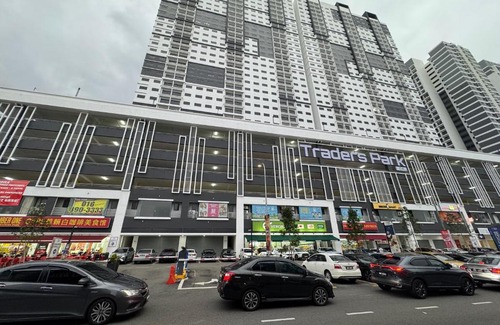 Kampung Bukit Dukong Appartement | Cheras Trader Park By JR
