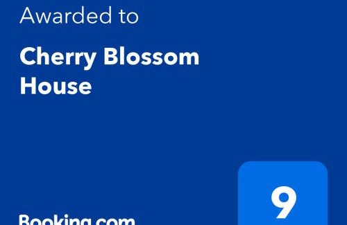 Bujaleuf Lit Et Petit-Déjeuner | Cherry Blossom House