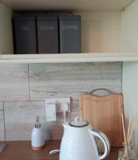 Tullow Maison | Cherry Blossom Lodge