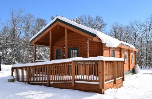 College Park Autre | Cherry Hill Park