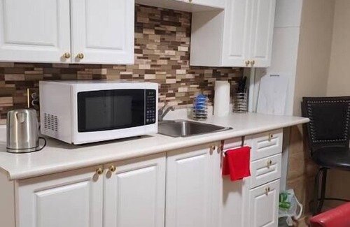 Winnipeg Appartement | Chesskings Guest House - Unit 2 Notredame Avenue