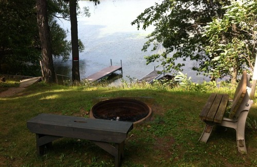 Chetek Cottage | Chetek Escape (Lakefront)