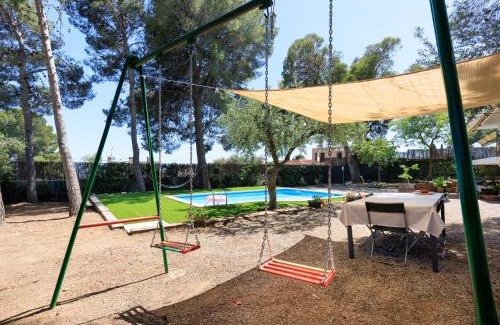 Castellvell Maison | CHEZ ADELA