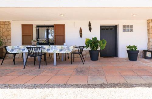 Castellvell Maison | CHEZ ADELA