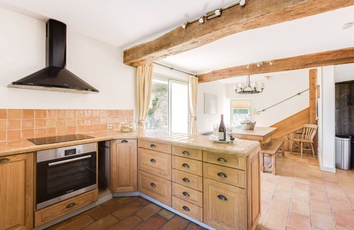 Moulins Engilbert Cottage | Conversion de grange de luxe - 5 chambres - 10 personnes - piscine privée chauffée avec barrière de sécurité - WiFi -