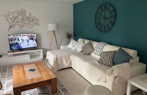 Marvejols Appartement | Chez Coco - appartement confortable - espace verts - accès direct à la rivière
