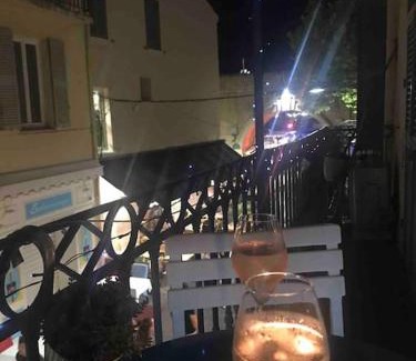 Antibes City Centre Appartement | CHeZ FANNY - Ravissant 2 pièces avec balcon