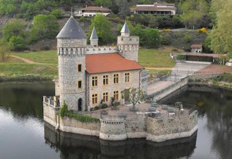 Saint-Priest-la-Roche Maison | Chez Ghislaine et Robert