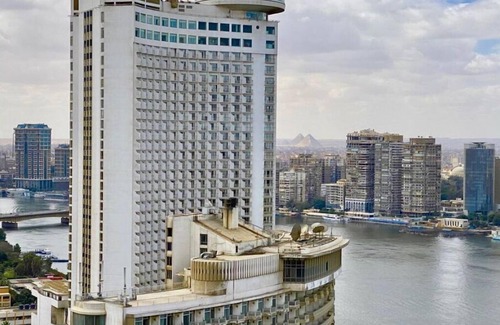 Downtown Cairo Appartement | Chez Haytham At Four Seasons Residential Suite/Private Terrace & Nile Views