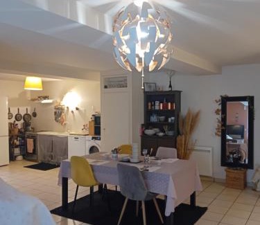 Montlouis-sur-Loire Maison | CHEZ ISA chambre chez l'habitant Emma