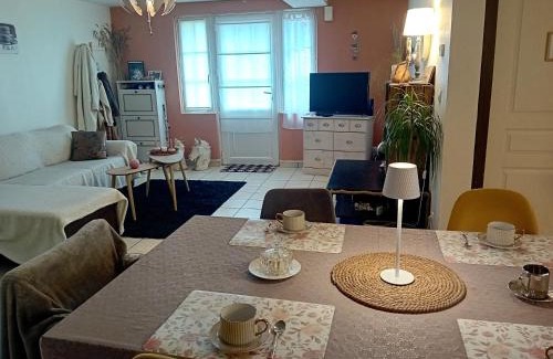 Montlouis-sur-Loire Maison | CHEZ ISA chambre chez l'habitant Antoine