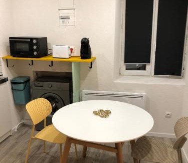 Luneville Appartement | Chez Julien: appartement confort plein centre
