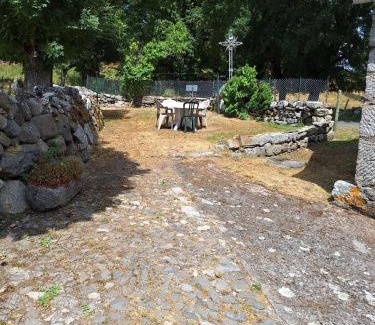 Recoules-d'Aubrac Maison | Chez Louise et Léon