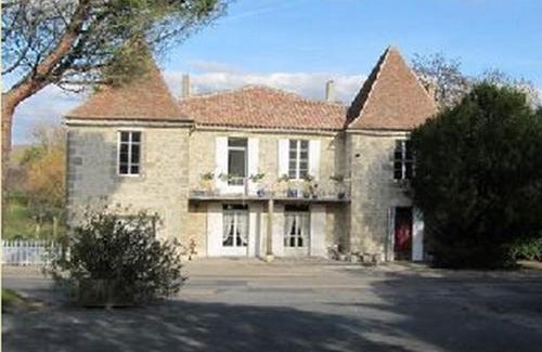 Saint-Colomb-de-Lauzun Lit Et Petit-Déjeuner | Chez Madeleine