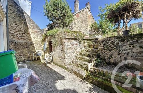 Bussiere-Dunoise Maison | Chez Marguerite et Lucienne