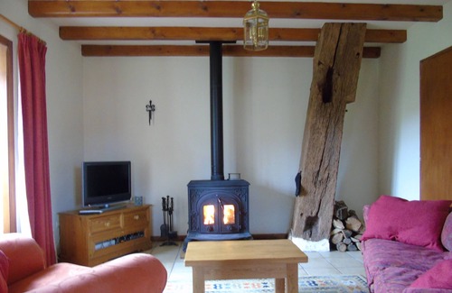 Varaignes Cottage | Chez Marot est un gîte d'une chambre très confortable et lumineux.