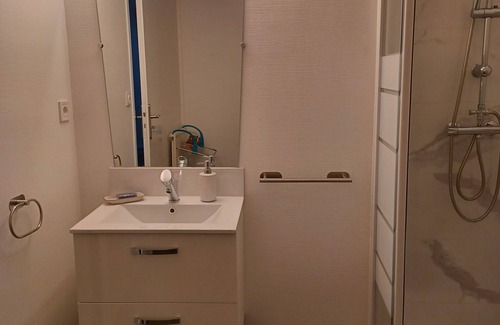 Condom Appartement | Chez Monette brand-new apartment. Ideal for visiting beautiful Gascony.