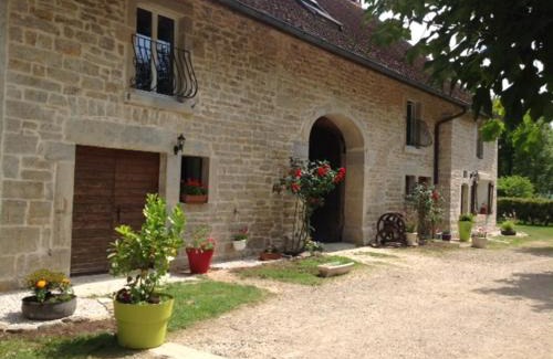 Dompierre-sur-Mont Lit Et Petit-Déjeuner | Chez Robert et Catherine
