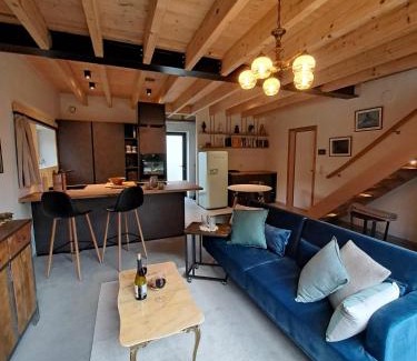 Sainte-Cecile Maison | Chez Rosé